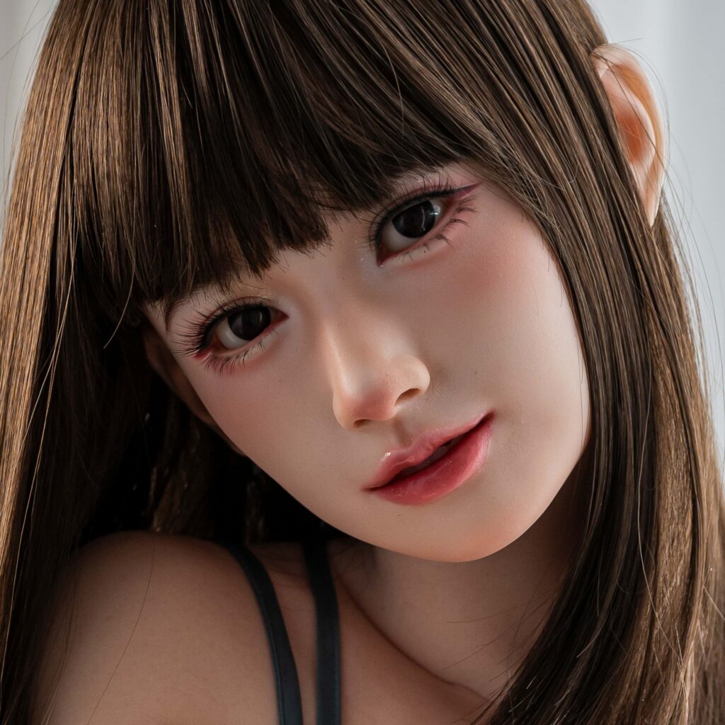 #102B Runa (with realistic oral structure)